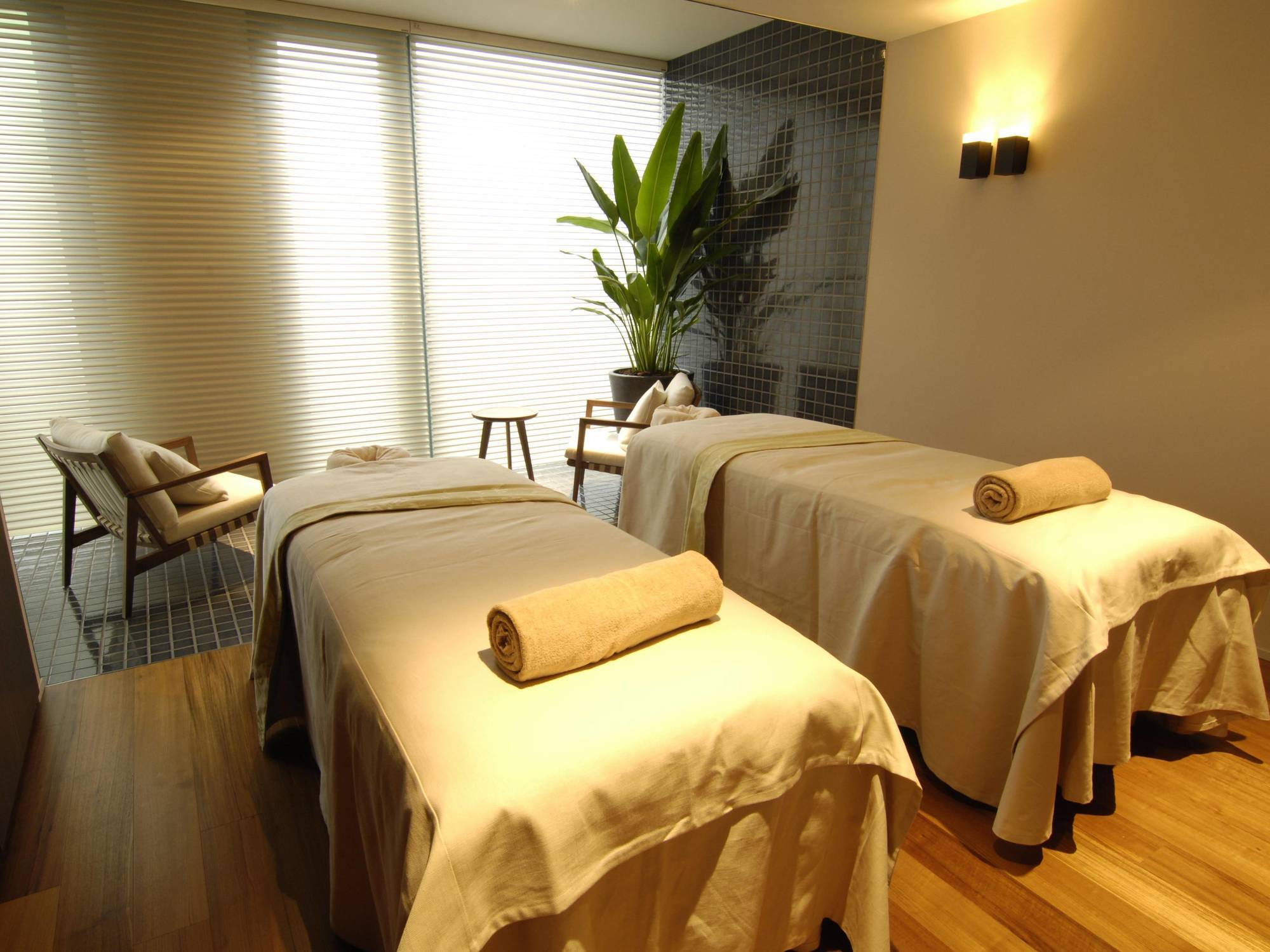 Royal Oak Hotel Spa & Gardens Ōtsu Luaran gambar